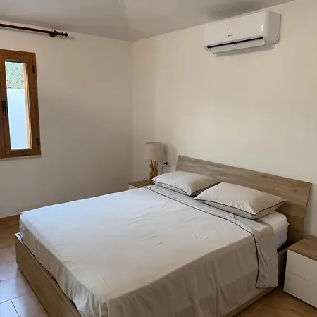 Lo Stazzo Di Gallura Rudalza-porto Rotondo Apartament