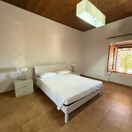 Lo Stazzo Di Gallura Rudalza-porto Rotondo * Rudalza