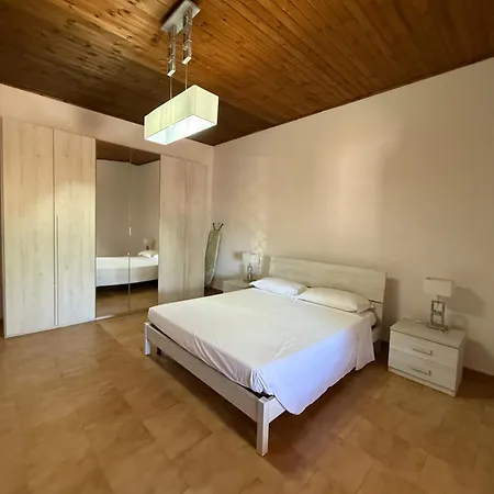 Lo Stazzo Di Gallura Rudalza-porto Rotondo