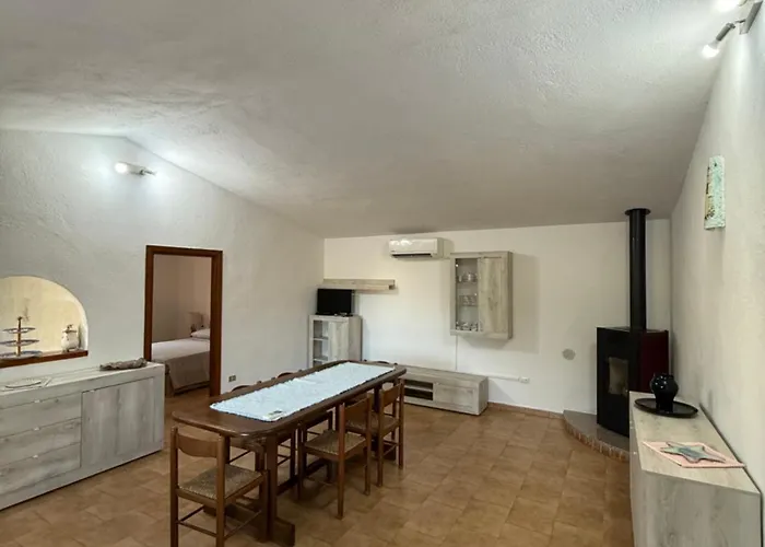 Lo Stazzo Di Gallura Rudalza-porto Rotondo *